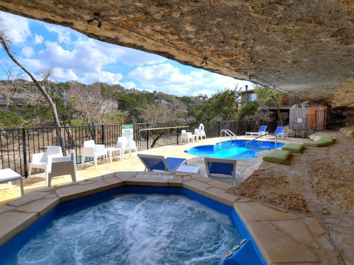 Lakefront Bungalow With Community Poolhot Tub #1 Lakeway Exterior photo